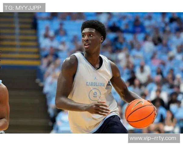 小波特称赞德雷克鲍威尔运动能力超凡期待其技术进一步提升 小波特称赞德雷克鲍威尔运动能力超凡期待其技术进一步提升