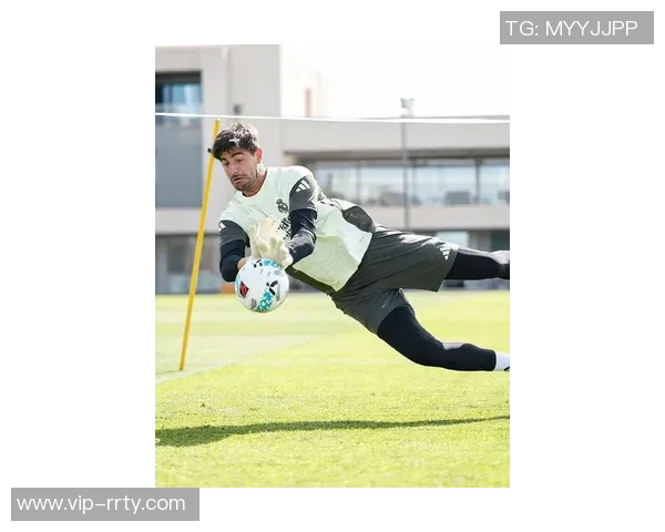 皇马球员今日享受假期明天下午重返训练场备战新赛季 皇马球员今日享受假期明天下午重返训练场备战新赛季