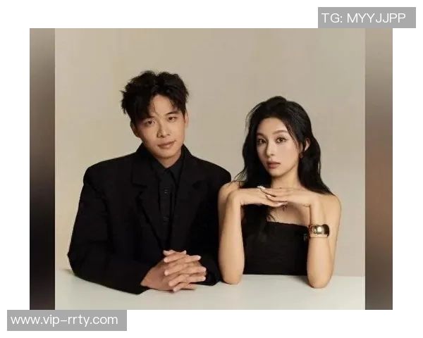 郎才女貌情深似海段刘愚妻子分享甜蜜合照庆祝六周年纪念日 郎才女貌情深似海段刘愚妻子分享甜蜜合照庆祝六周年纪念日