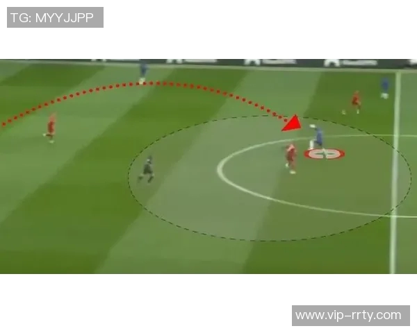 芬奇深感球队防守隐忧表现波动严重亟待改善 芬奇深感球队防守隐忧表现波动严重亟待改善