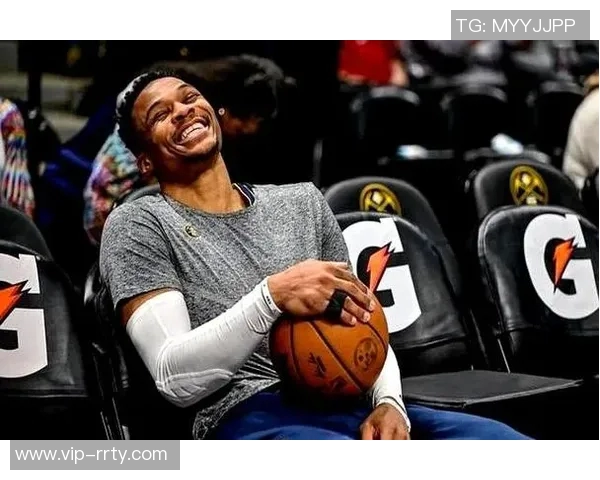 安东尼坚信威少仍具价值不会从队史伟大球员沦为可有可无角色