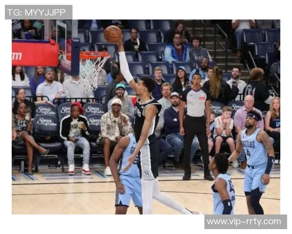 文班高效统治攻防全场29分11板6助2断3帽助球队取得胜利